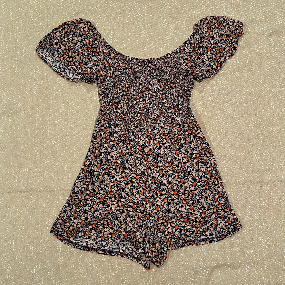 Lily Rose floral romper, size M